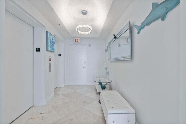 Foto del edificio - 750 Ocean Royale Way