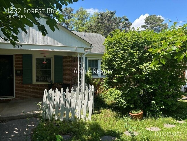 Building Photo - 1832 Forest Rd