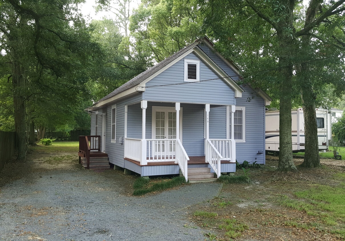 145 W Willow St, Ponchatoula, LA 70454 House Rental in Ponchatoula