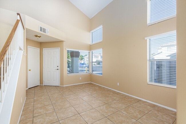 Building Photo - NW home located close to Summerlin Parkway