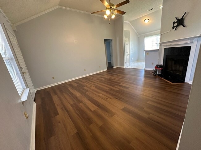 Building Photo - 8922 Fulton Cove