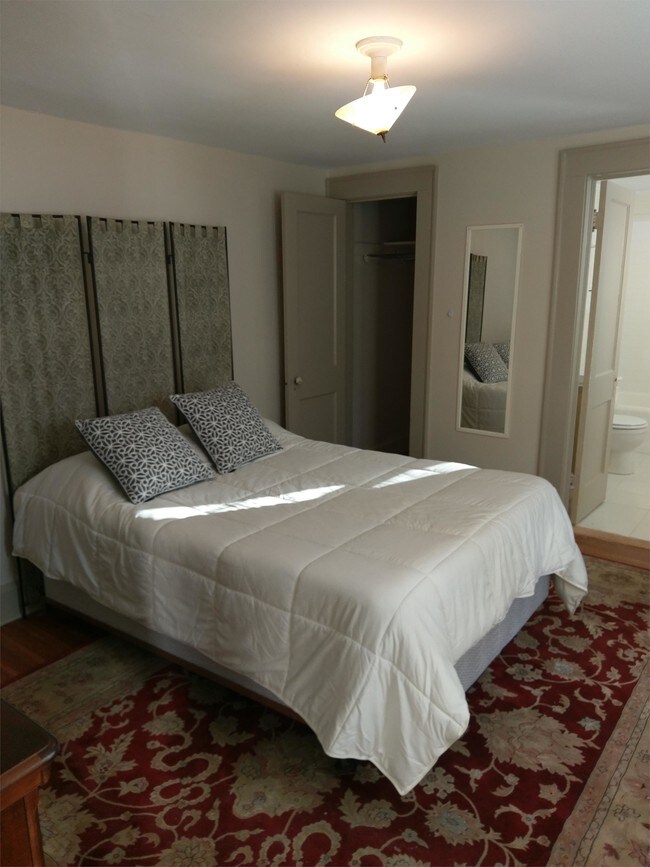 Foto del edificio - 1407 Clover St
