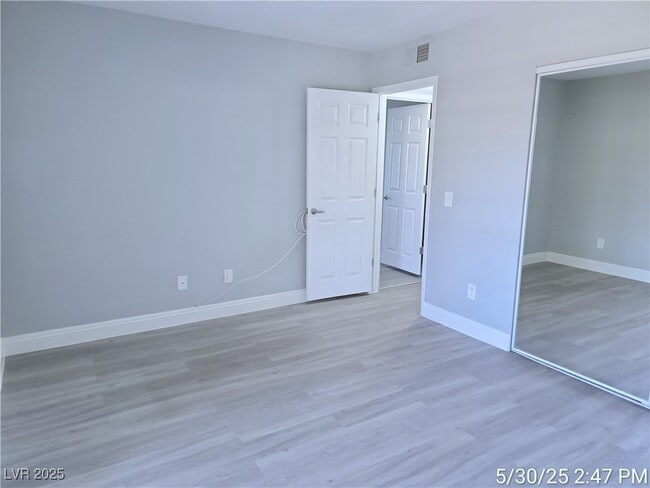 Building Photo - 3311 Sunfish Dr