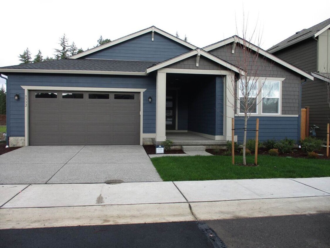 Foto principal - Lovely 3 bedroom 2.5 bathroom Rambler in M...