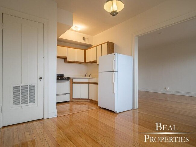 Foto del edificio - 1 bedroom in GLENCOE IL 60022