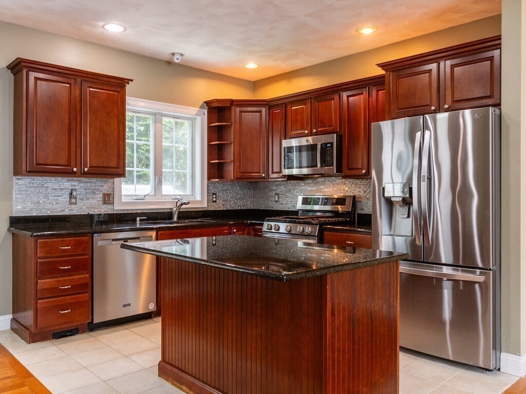 2A Jonas Rd, Westford, MA 01886 Townhome Rentals in Westford MA