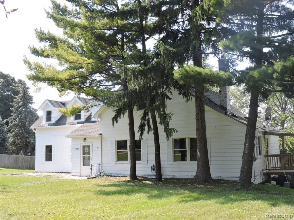 19860 Keith Ave, Grosse Ile Township, MI 48138 House Rental in Grosse