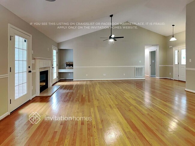 Foto del edificio - 756 Carson Rd