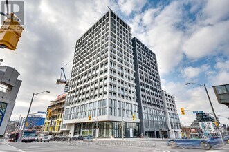 Building Photo - 2020-2020 Bathurst St