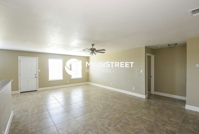 Foto del edificio - 4 Bedroom Pet-Friendly Home in Converse, T...