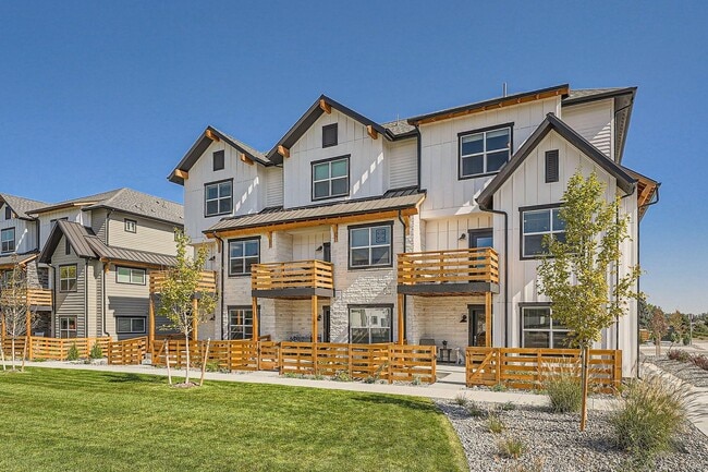 Photo - 2502 Colt Wy Townhome