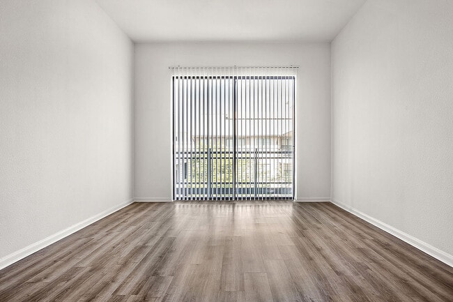 Foto del edificio - Legacy North