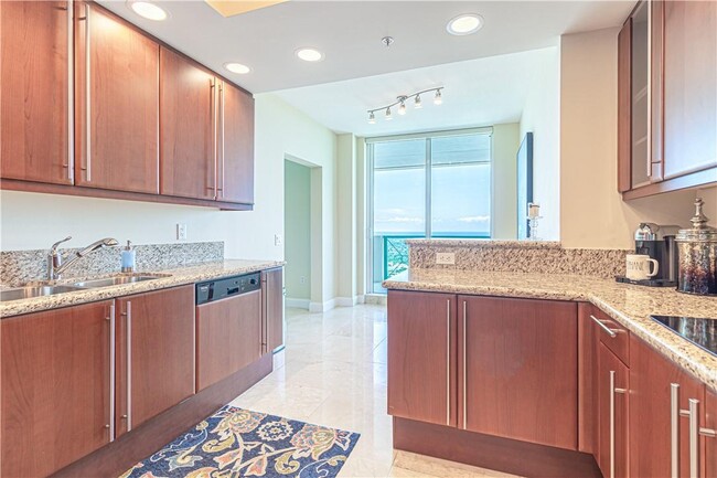 Foto del edificio - 411 N New River Dr E