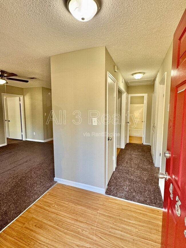 Foto del edificio - 4321 Wimbledon Rd