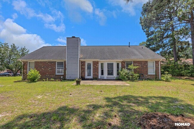 Foto del edificio - Charming 3BR House in Fayetteville