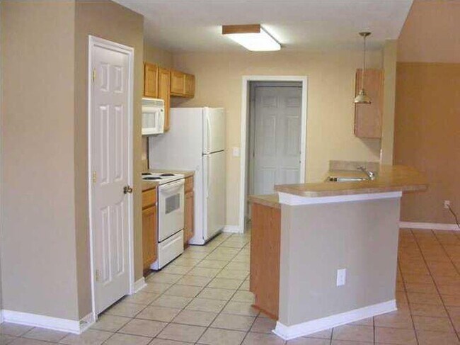 Kitchen 2 - 6795 Water St