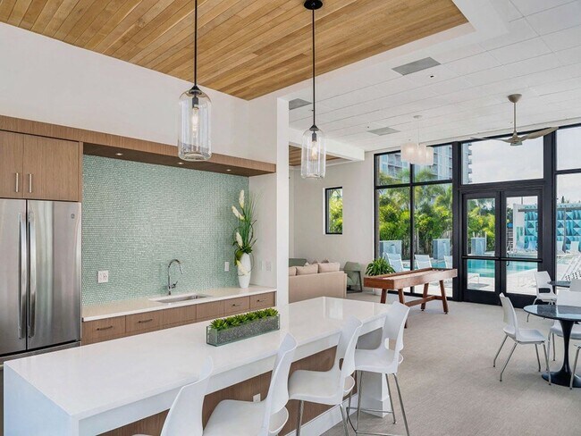 Foto del edificio - Elements on Third