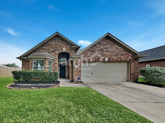Building Photo - 5018 Beechknoll Ln