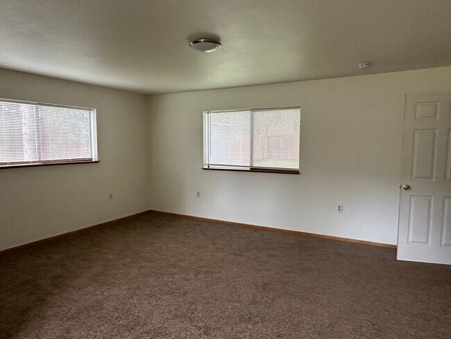 Foto del edificio - 4290 Lake Shore Dr