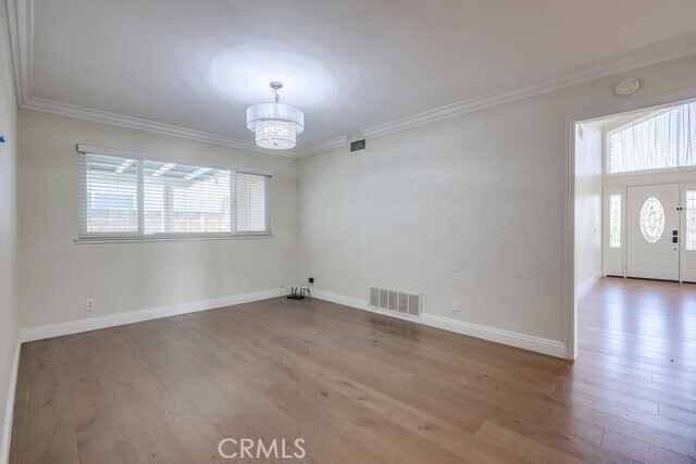 Foto del edificio - 4931 Barkwood Ave