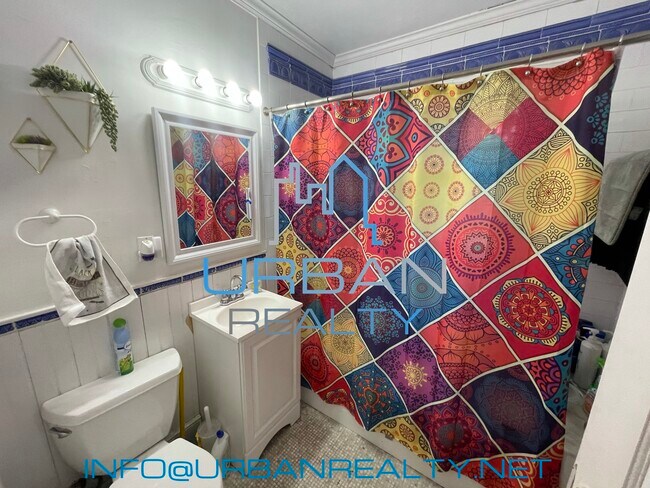 BATHROOM - 10 Hammondswood Rd