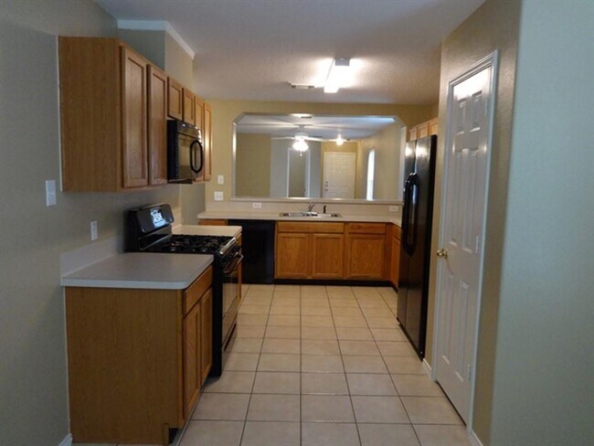 Building Photo - 6815 Baron Gate Ct