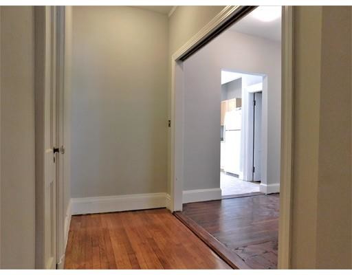 Building Photo - 40 Schuyler St