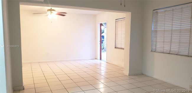 Building Photo - 1741 NW 24th Terrace
