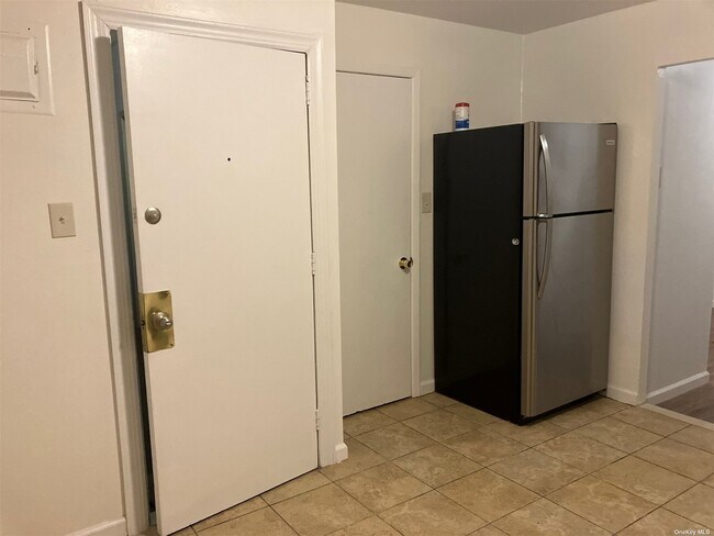 Foto del edificio - 10108 97th St