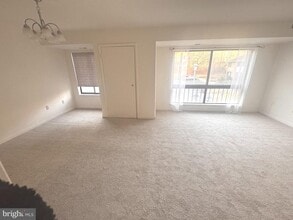 Building Photo - 8865 Roll Right Ct