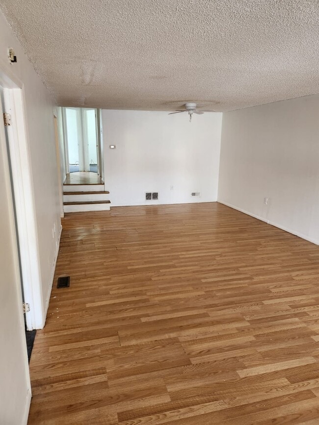 Building Photo - 145 Snowshoe Ct