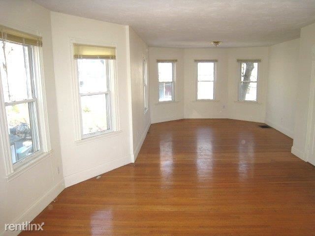 Foto del edificio - 3 br, 1 bath  - 12 Sanborn Ave