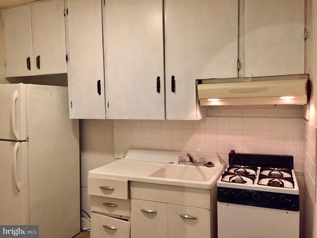 Foto del edificio - 238 S 5th St