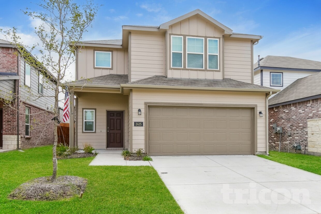 Foto principal - 2415 Carlow Ln