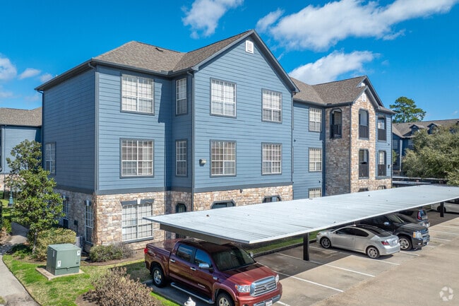 13504 Schroeder Rd - The Club at Stablechase