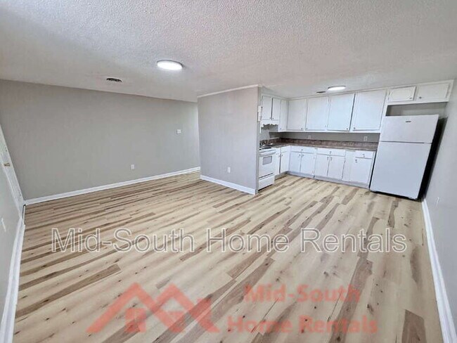 Foto del edificio - 200 N Tipton St