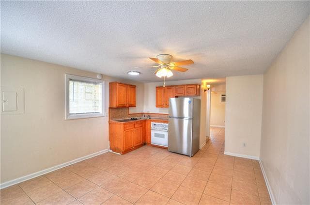 Building Photo - 3409 Metairie Ct