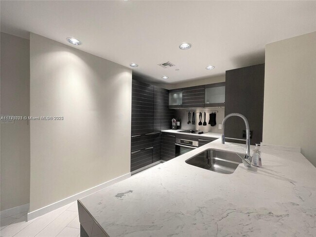 Foto del edificio - 200 Biscayne Blvd Way