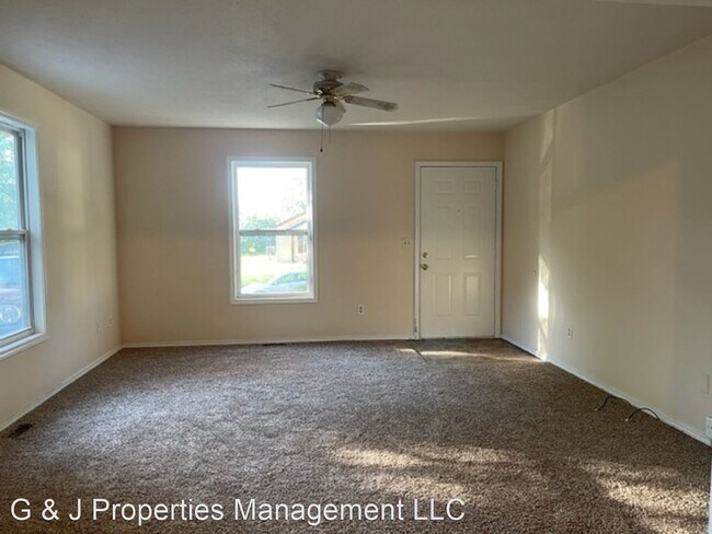 Foto del edificio - 3 br, 2 bath House - 1021 E. Lynn