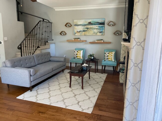 Foto del edificio - 441 Willow Glen Ct