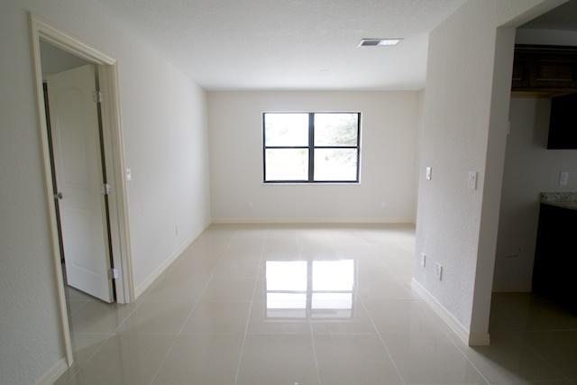 Foto del edificio - 1101 SW Alexandria Ave
