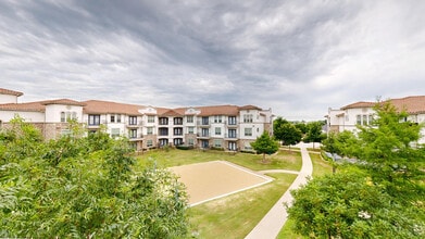 Interior Photo - Villaggio
