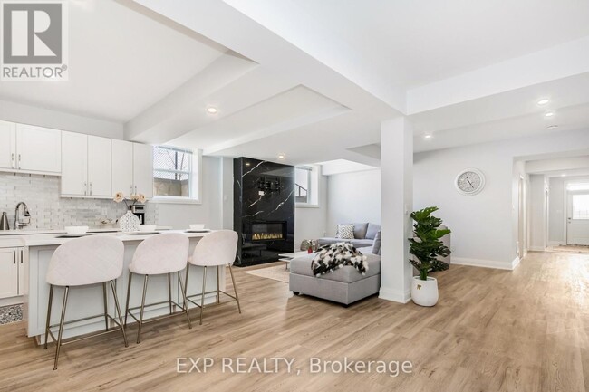 Building Photo - 21 Lacrosse Trl