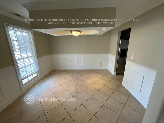 Foto del edificio - 3837 Sally Ln