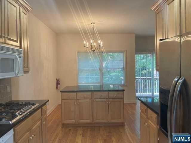 Building Photo - 105 Stonegate Trail