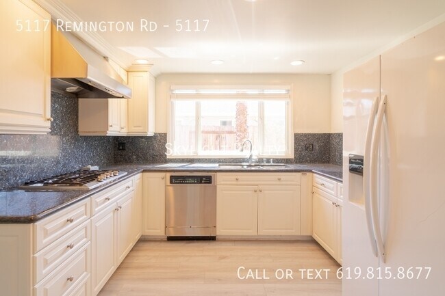 Foto del edificio - 5117 Remington Rd