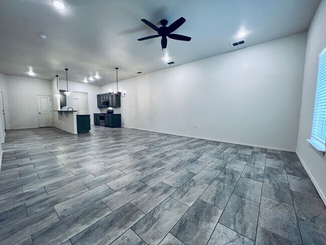 Foto del edificio - 3/2/2 Duplex in Northwest Lubbock