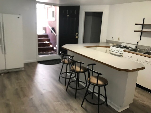 Foto principal - 200 Franklin St