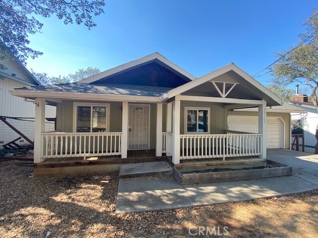 Foto principal - 19167 Deer Hill Rd