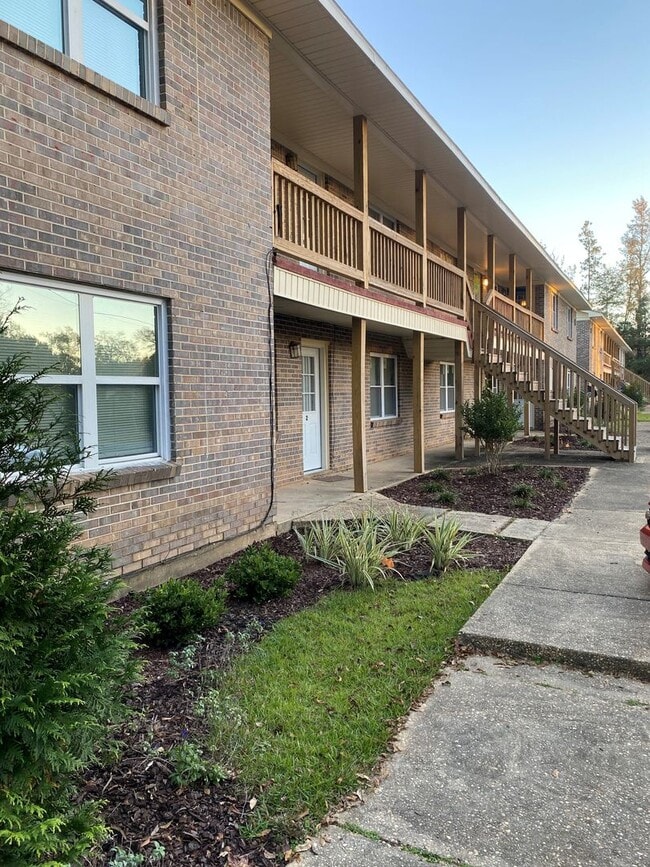 Interior Photo - Cedar Pointe Apartments - Thomasville AL